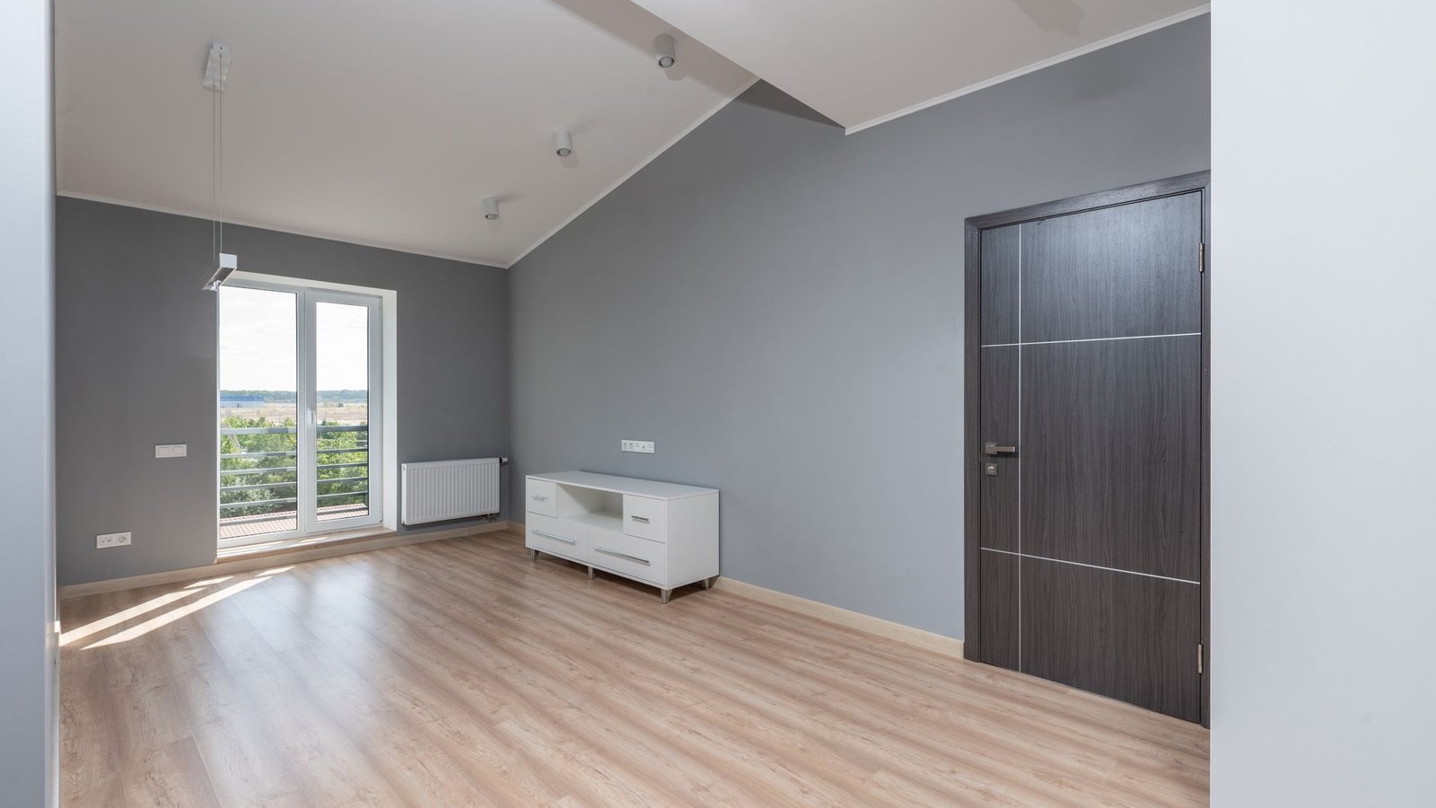 Оренда житла: Варшава 3200 zł, передмістя -30%